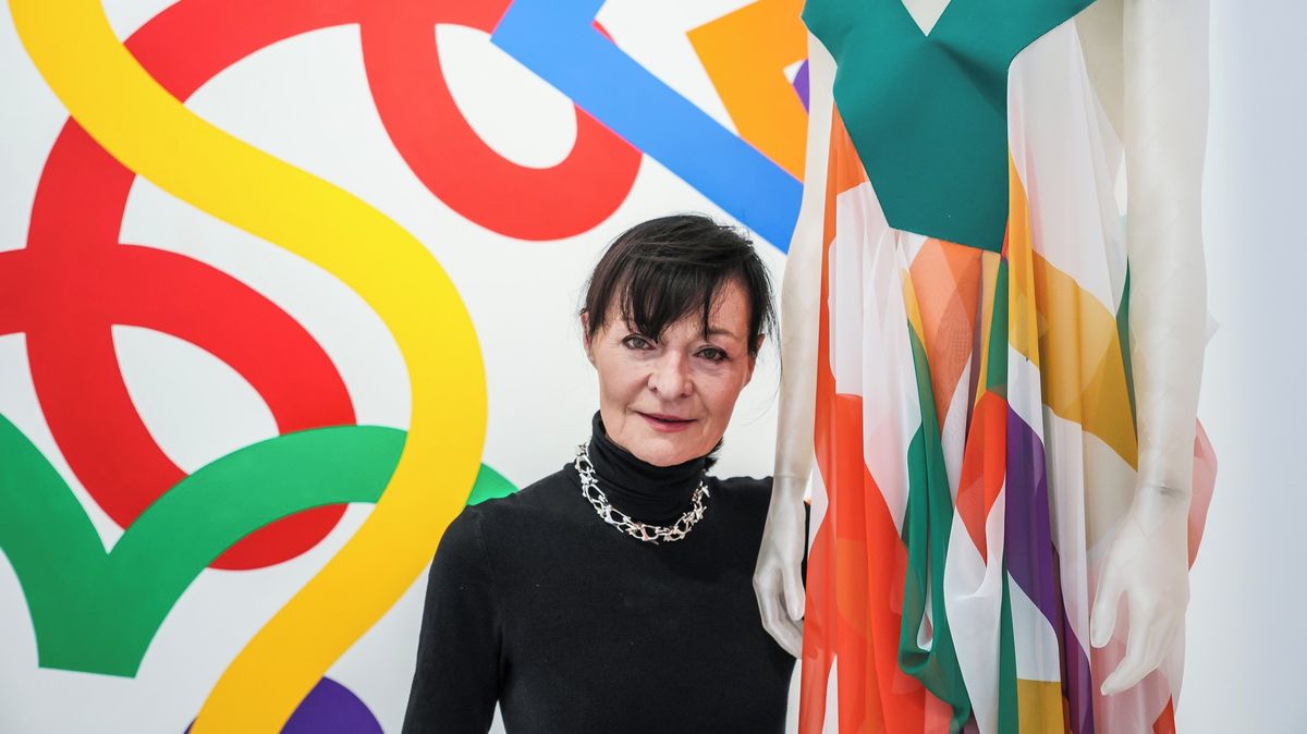 Na výstavu v přezůvkách: Doteky představují dílo Liběny Rochové